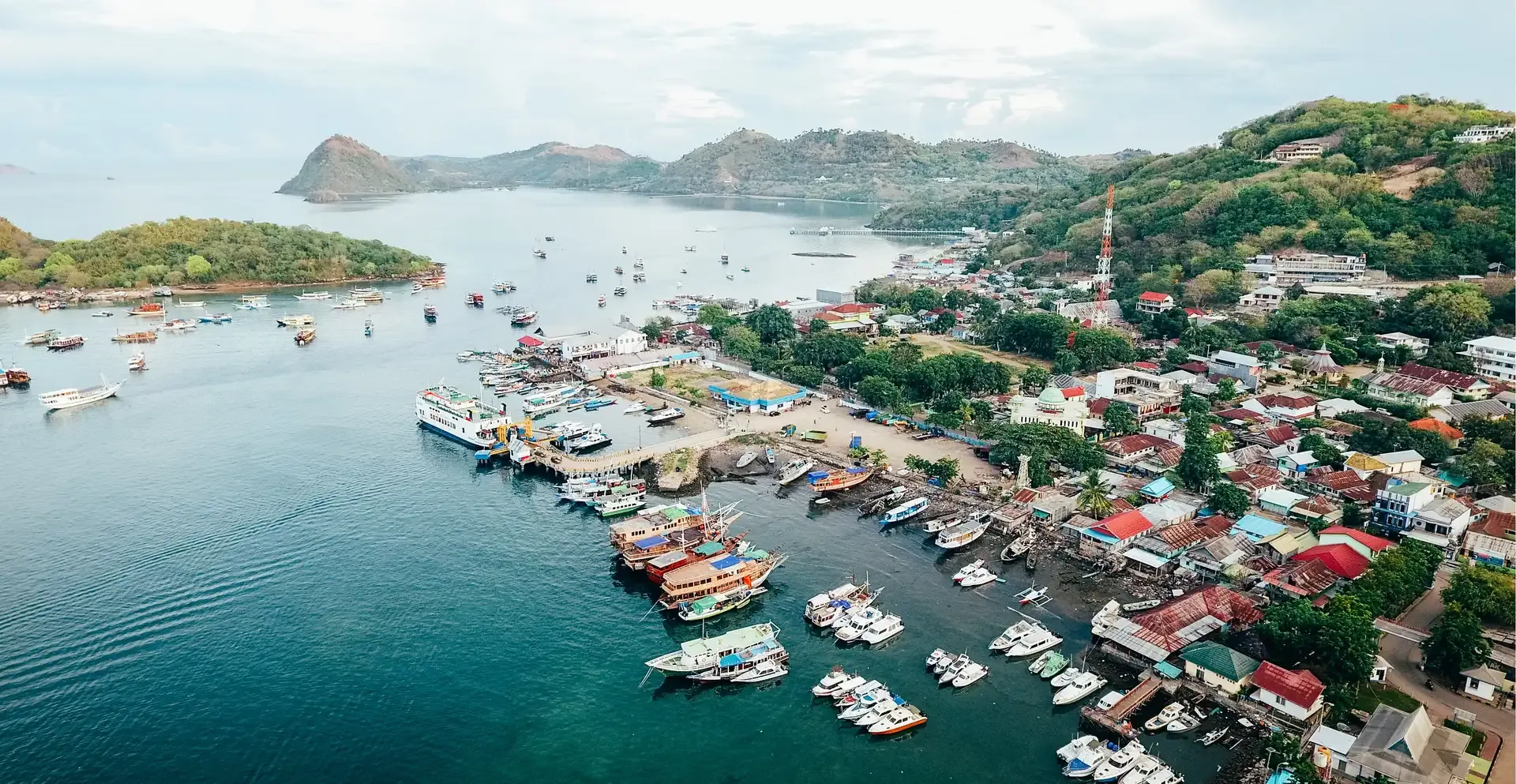 How to Get Around Labuan Bajo